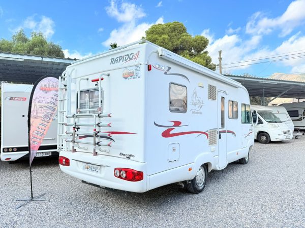 Autocaravana integral rápido - Imagen 2