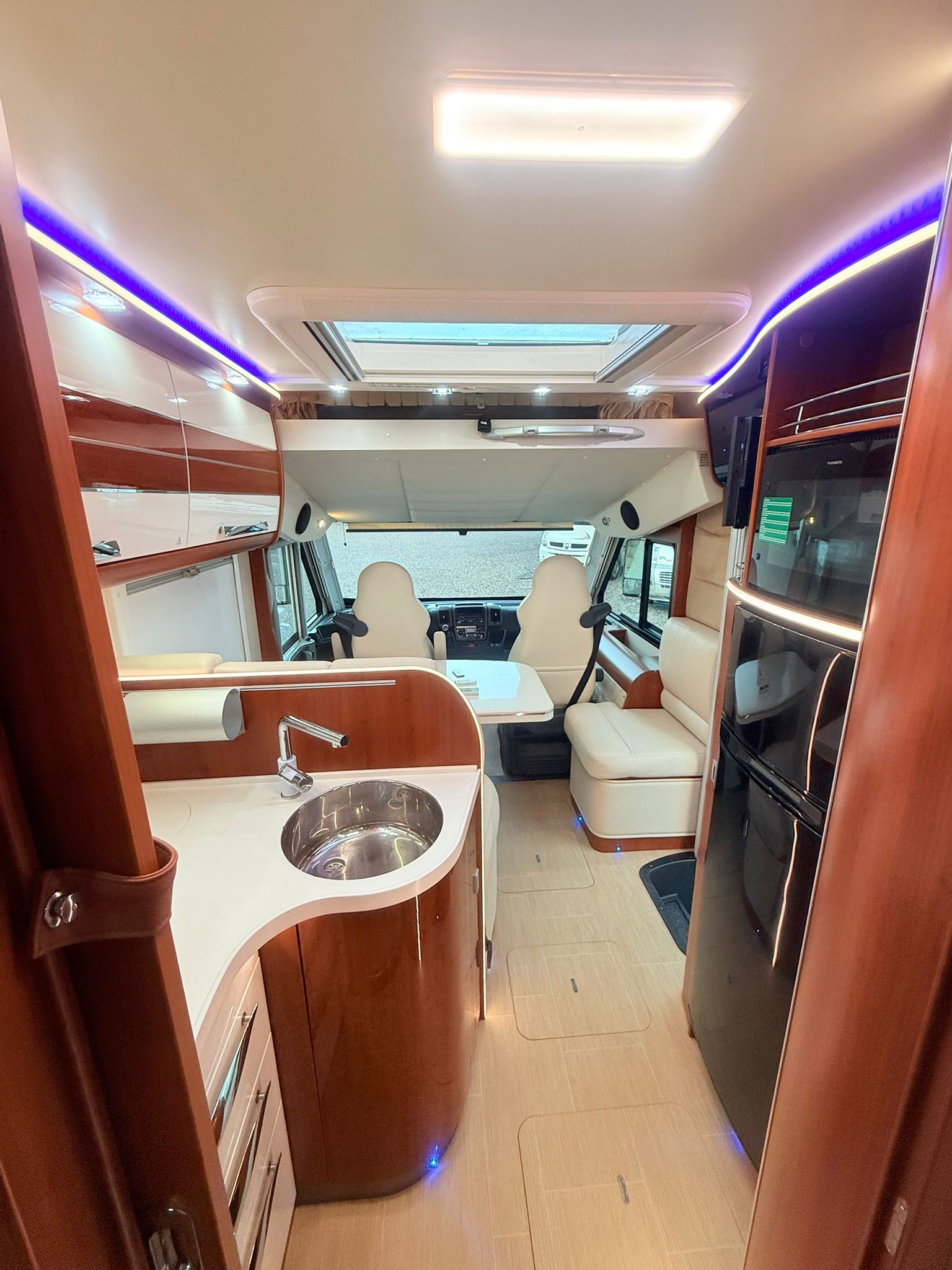 Autocaravana mobilvetta 29.000km/2023 - Imagen 8