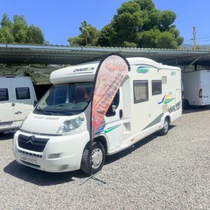 Autocaravana perfilada garaje xxl
