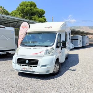 Autocaravana perfilada isla garaje xxl