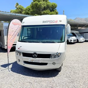 Autocaravana cama isla Mercedes rápido